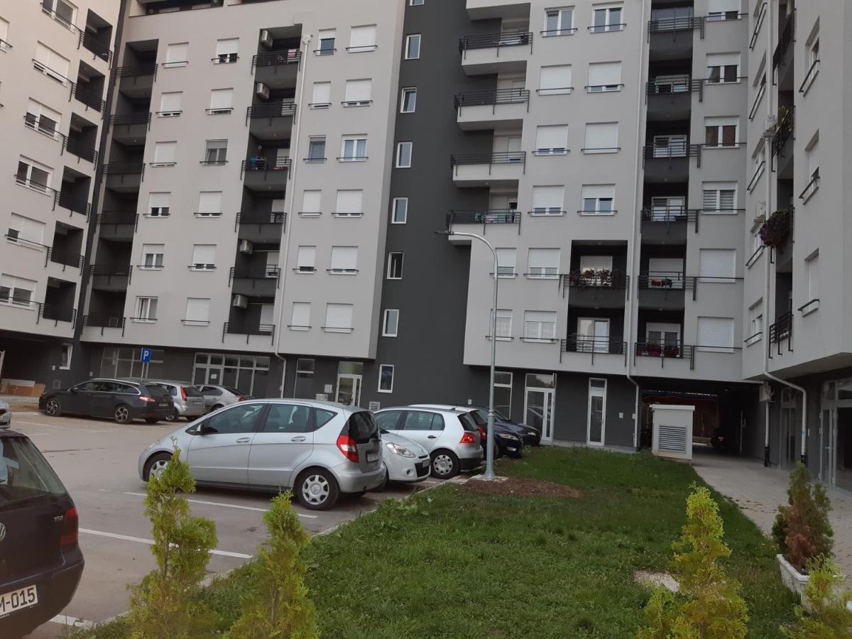 Apartman Dijana Banja Luka Zewnętrze zdjęcie